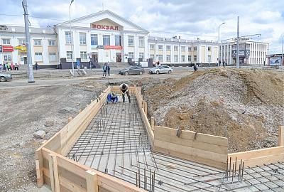 Установка стелы «Город трудовой доблести» на Привокзальной площади начнется через месяц