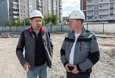 Один детский сад – существенно раньше срока, второй – по графику
