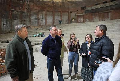 В Нижнем Тагиле продолжается капитальный ремонт концертного зала филармонии