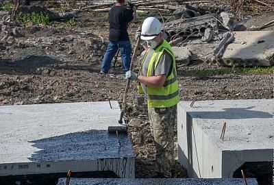 На Вые подрядчики приступили к строительству крытого катка