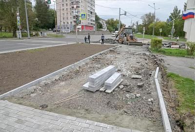Завершается благоустройство улицы Октябрьской революции