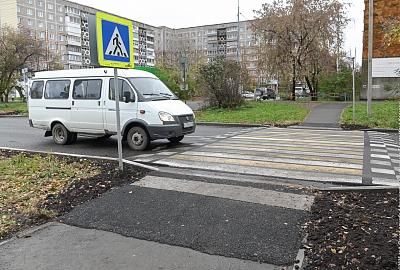Отремонтированная дорога, построенные тротуары, довольные горожане  