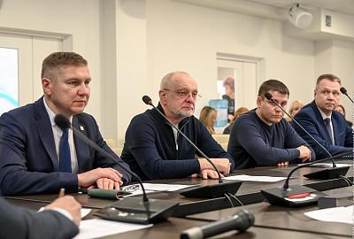 Владислав Пинаев поделился планами развития города на 2025 год 