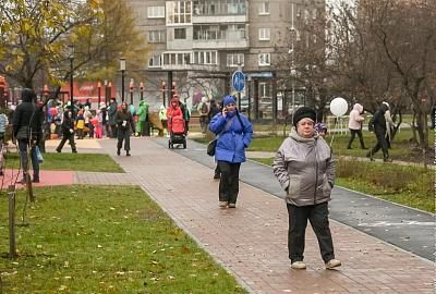 Сквер на Ленинградском проспекте: место для отдыха и общения тагильчан