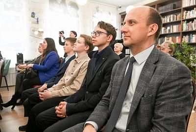 В Нижнем Тагиле издана книга о вкладе тагильчан в освоение космоса 