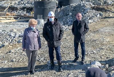Глава города провел выездное совещание на стройплощадке «Тагильской лагуны-2»