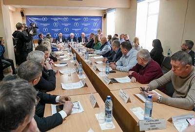 Мэр поделился планами с представителями торгово-промышленной палаты
